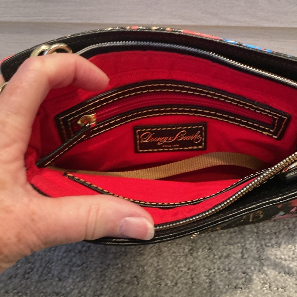 Dooney & Bourke Black Multicolor Bag - Picture 8 of 11